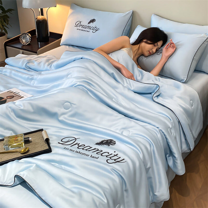 All-season comfort duvet | Karnz