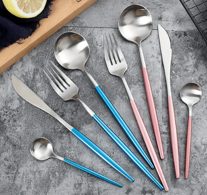 LUXURIOUS STAINLESS STEEL 24-PIECE GOLD-SILVER CUTLERY SET