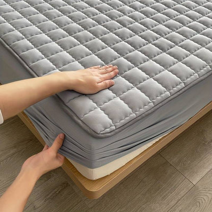 Skanto | DREAMSHIELD – Breathable mattress protector with protective layer