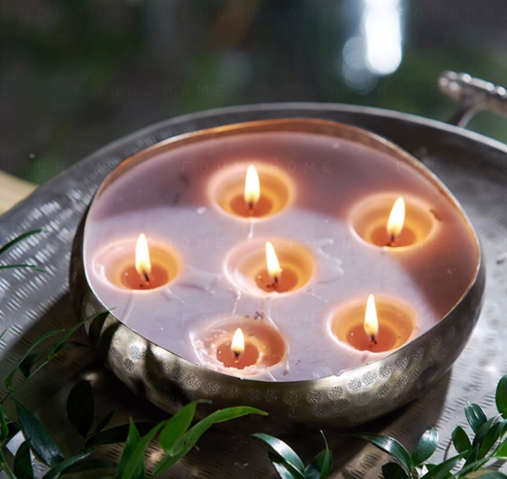 BowLift | LuxeLight XL Scented Candle – 17 Wicks of Enchanting Fragrance & Golden Elegance