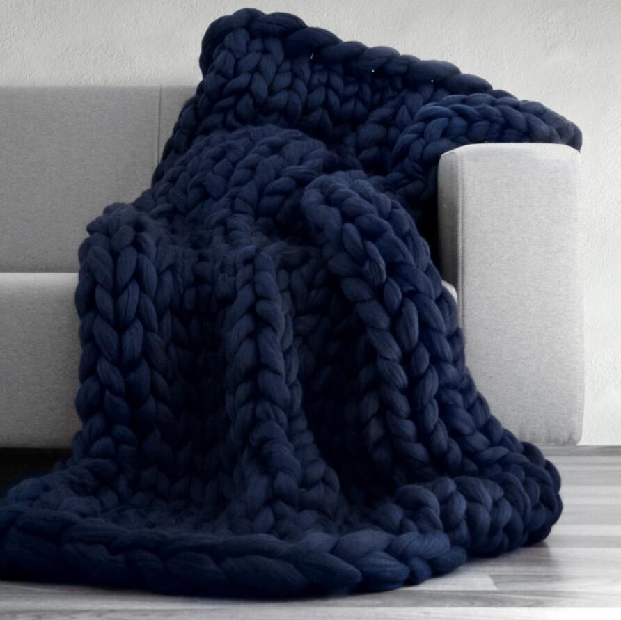 Skanto | Chunky Knit Blanket