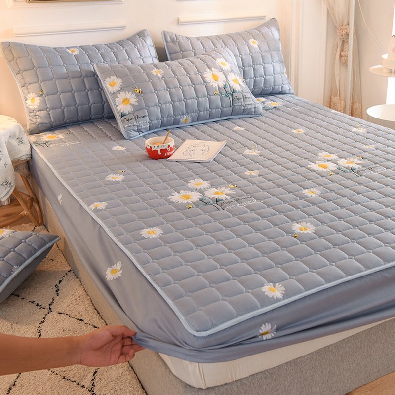 BowLift | CushioGuard Silk Mattress Cover | Breathable and luxurious protection for your mattress