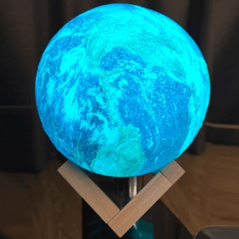 Skanto 3D Earth Lamp | LED Night Light with Color Change | Home & Kids Room Decor