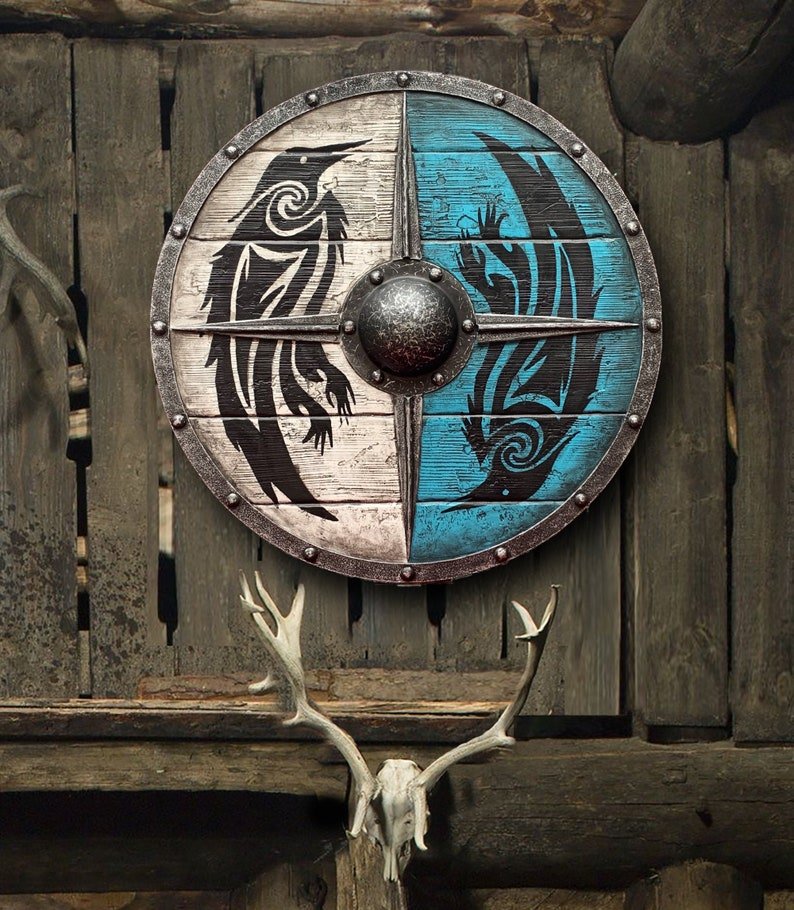 Skanto | Eivor Valhalla Raven Battle Damaged Viking Wood Shield 30CM