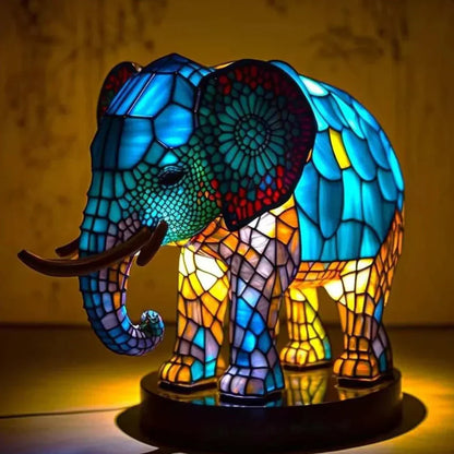 Skanto | Artistic Pendant Lamp with Animal Motif in Glass