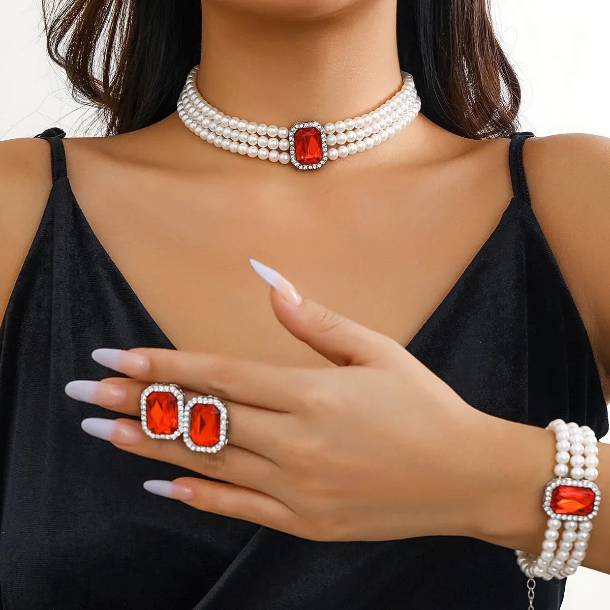 Skanto | Elegant Pearl Diamond Jewelry, Bracelet and Earring Set