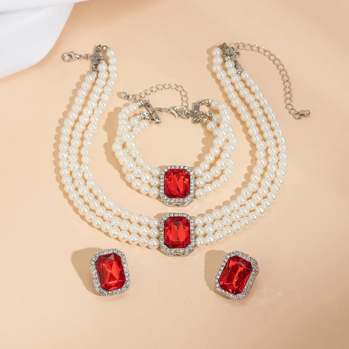 Skanto | Elegant Pearl Diamond Jewelry, Bracelet and Earring Set
