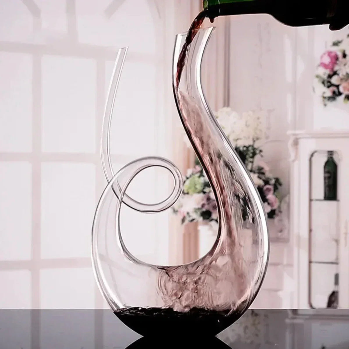 Skanto | Exclusive Decanter Made of Pure Lead-Free Crystal