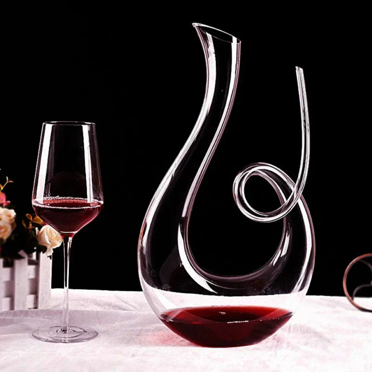 Skanto | Exclusive Decanter Made of Pure Lead-Free Crystal