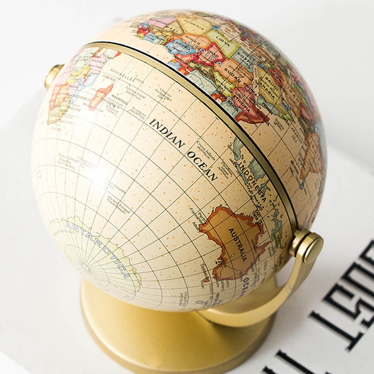 Small Teaching World Map - Modern Plastic Design | Karnz