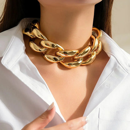 BowLift | Exaggerated Chunky Cuban Link Choker Necklace