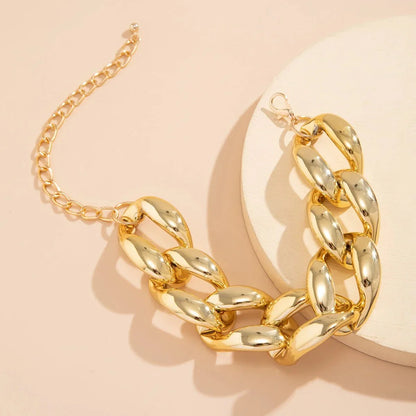 BowLift | Exaggerated Chunky Cuban Link Choker Necklace