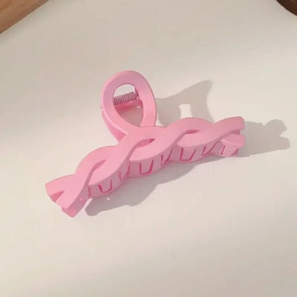 Skanto | Elegant Hair Clip with Strong Hold for All Hair Types