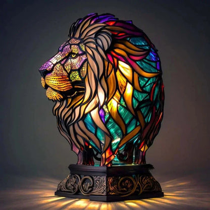 Skanto | Sculptural Glass Lamp with Animal Motifs in Subtle Light