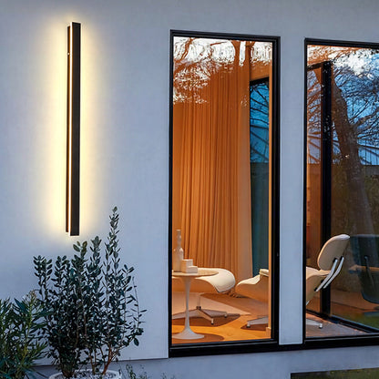 GarduruBold LED Wall Lamp - Fine Metal Design for Modern Rooms