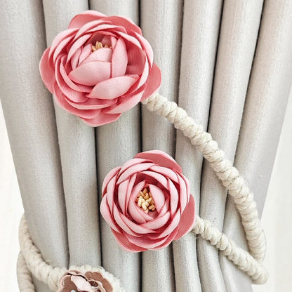 Skanto | Curtain Holders Clips