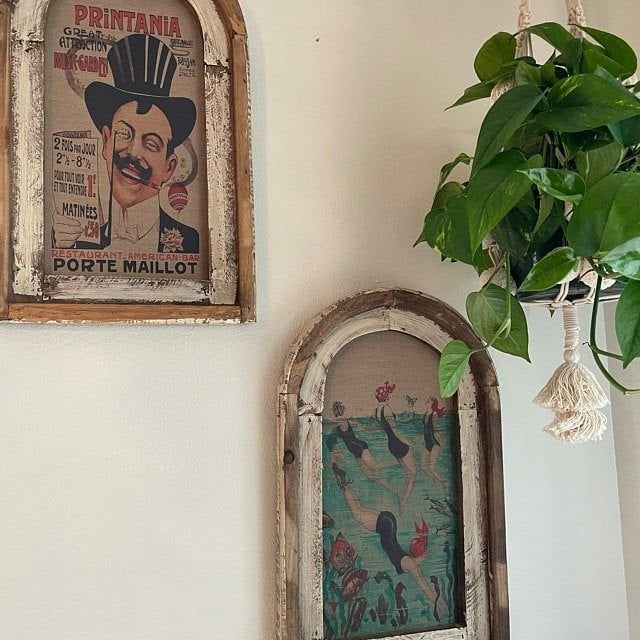 BowLift | Swimming Wall Art Bathroom Decor