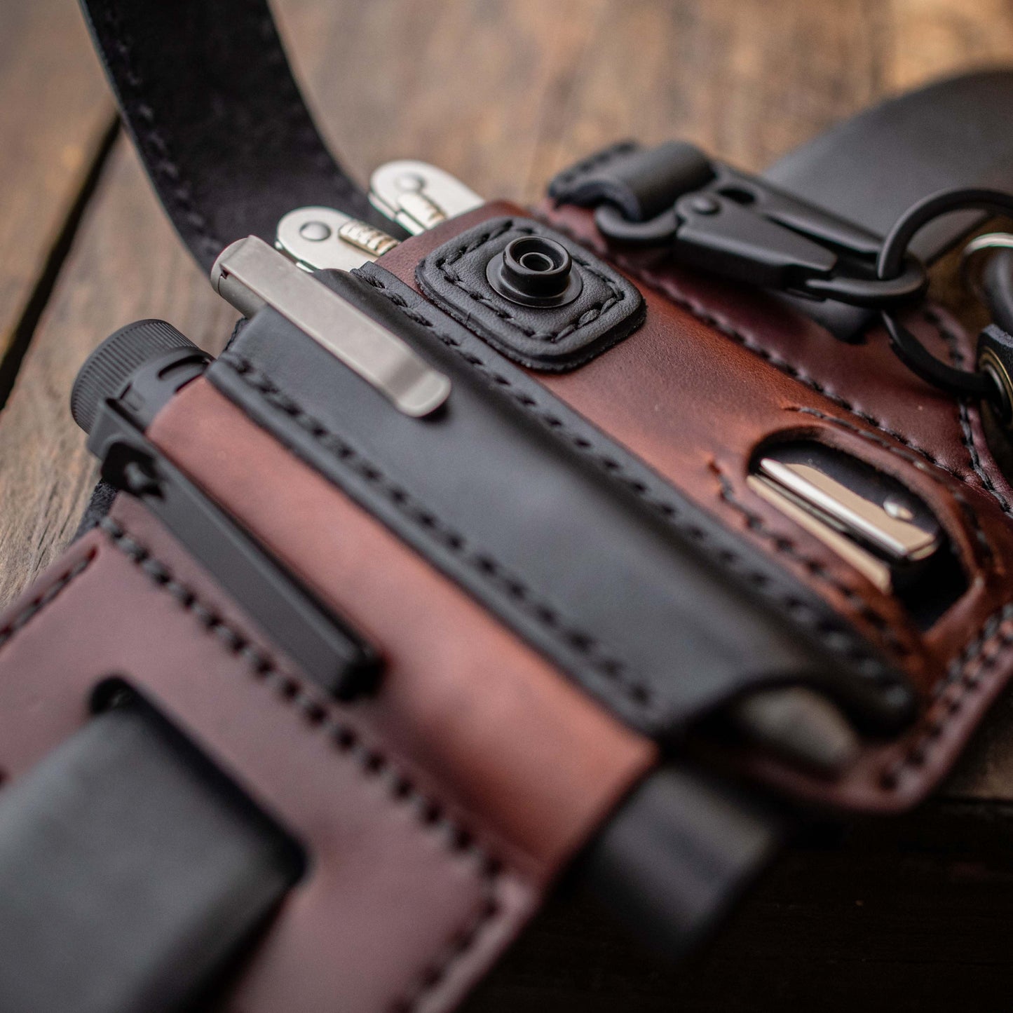 Skanto | Cowhide Leather Owl Buckle Tactical Multi-Tool Belt Sheath