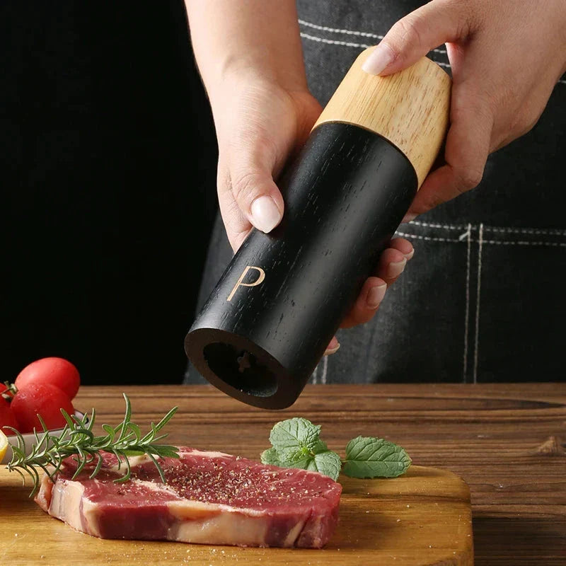Skanto | Wood Salt and Pepper Grinder Set