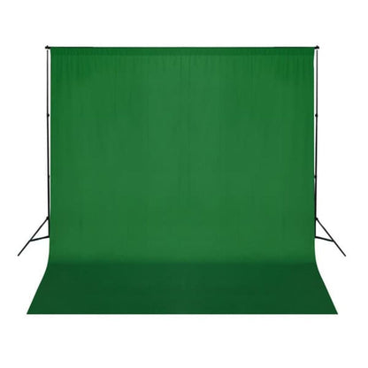 Skanto | Green Background 300 x 300 cm. Chroma-Key