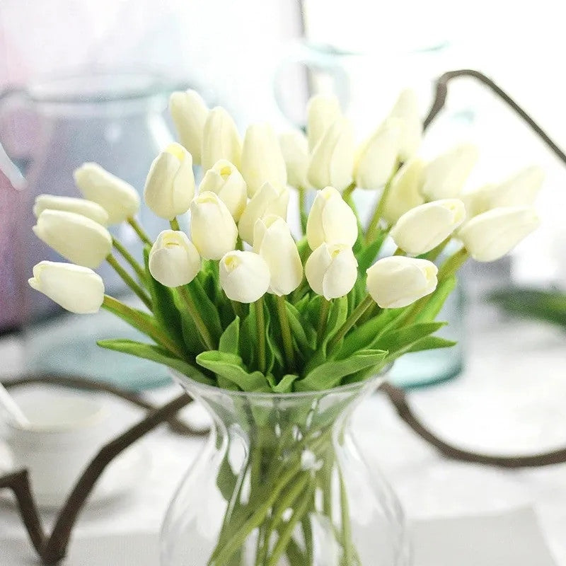 Brehn | 31 Artificial Tulips