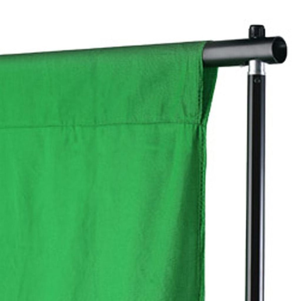Skanto | Green Background 300 x 300 cm. Chroma-Key