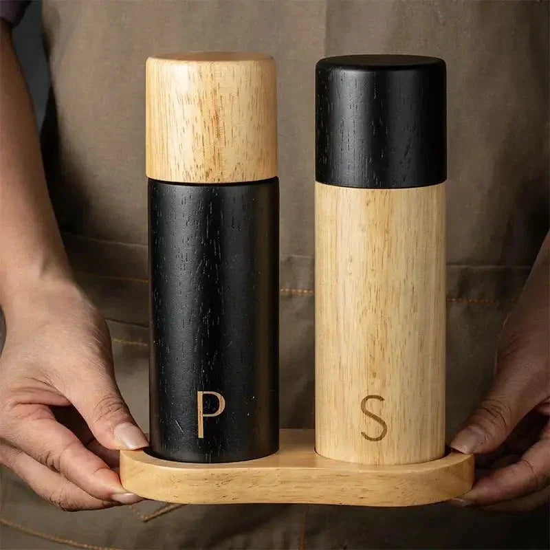 Skanto | Wood Salt and Pepper Grinder Set