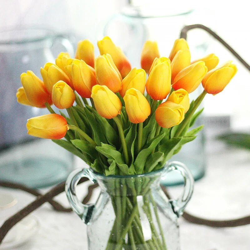 Brehn | 31 Artificial Tulips