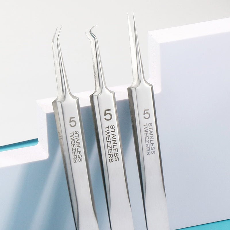 BowLift | TweezeClear Targeted Blemish Extraction