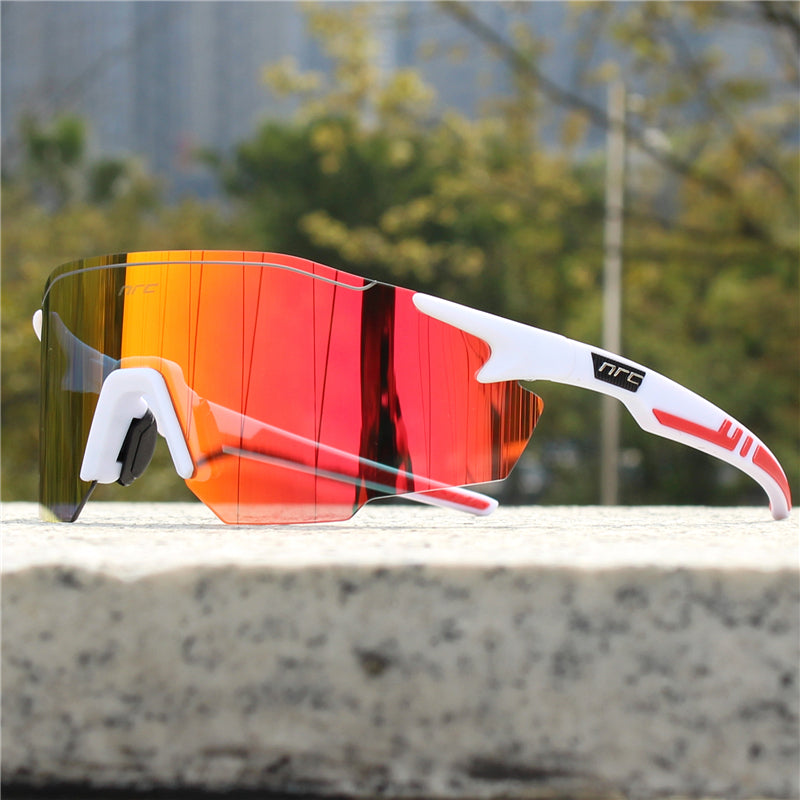 BowLift | Men’s Polarised Sports Sunglasses – UV Protection & Lightweight Design