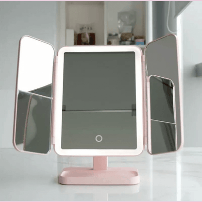 Skanto | Three-Panel Mirror with 3-Color LED Lighting for Perfect Makeup