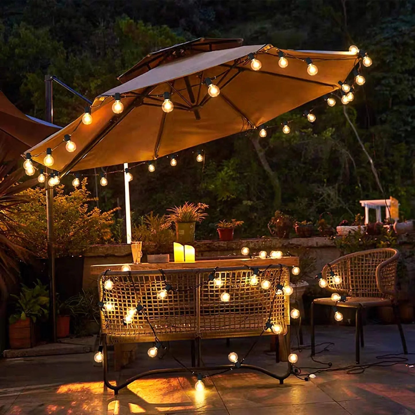 OutdoorGlow - Stylish LED Outdoor Lamp for Garden Skanto