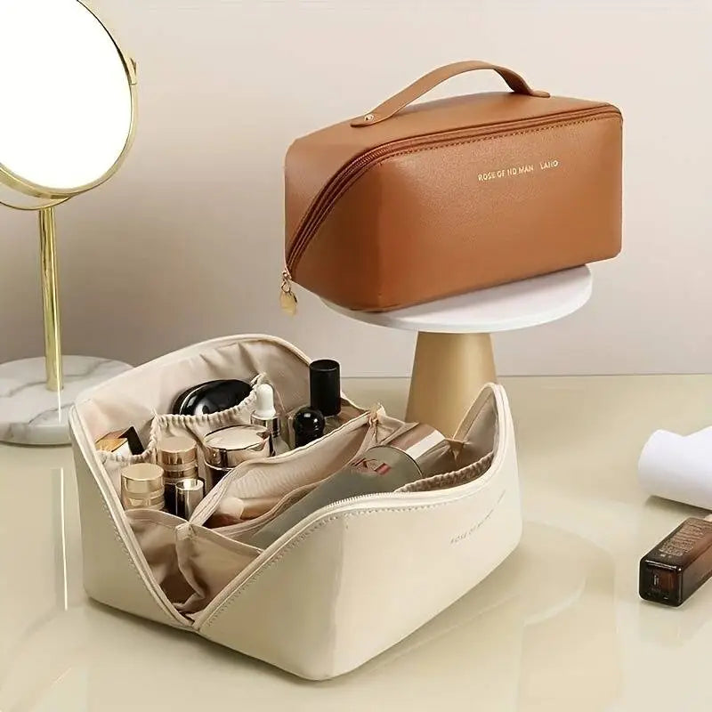 BowLift | GlamourBox - Elegant cosmetic bag with large capacity