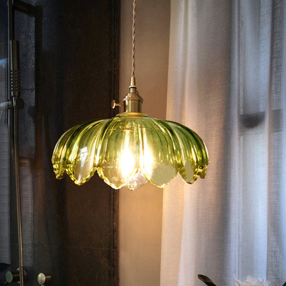 Skanto | Glass lamp that sparkles with details!