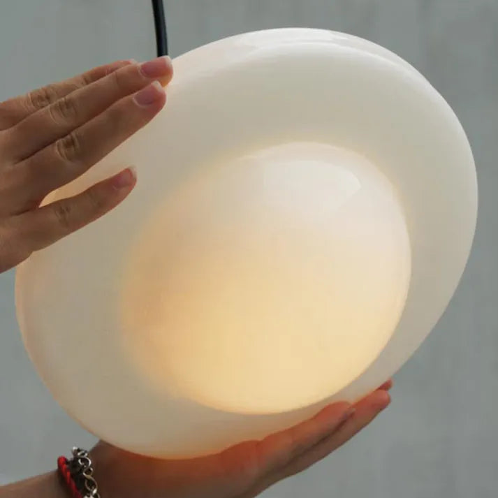 LumiNéo – Modern Geometric Pendant in Frosted Glass