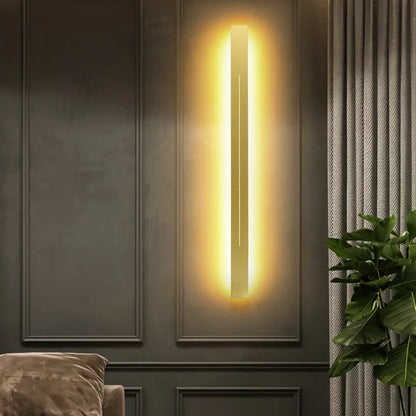 BowLift | LED Wall Light | Modern Vertical Black Indoor Sconce