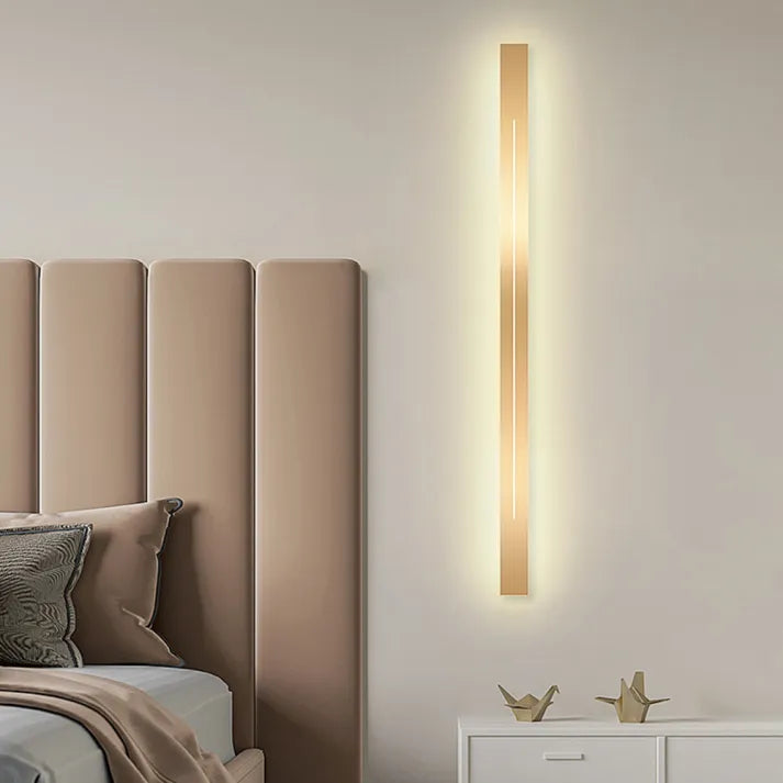 BowLift | LED Wall Light | Modern Vertical Black Indoor Sconce