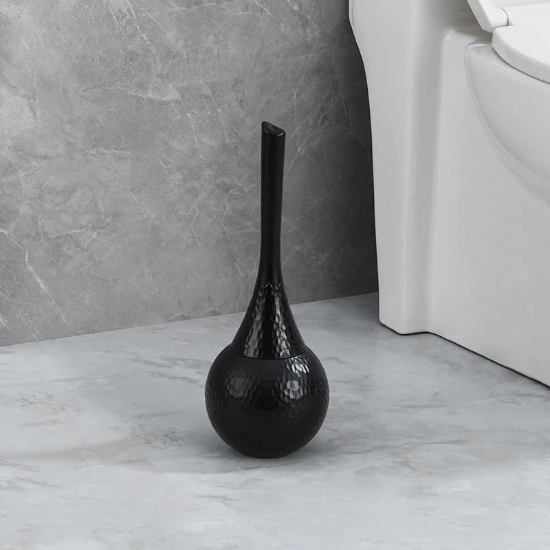Skanto | GOLDENLUXE – Sculptural Toilet Brush with Elegant Metallic Design for Modern Bathrooms