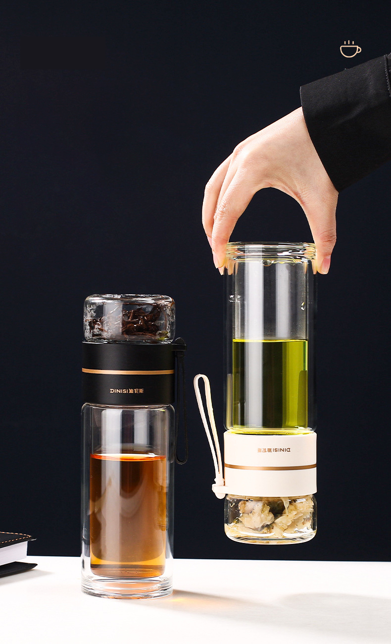 Skanto infuser in crystal clear glass