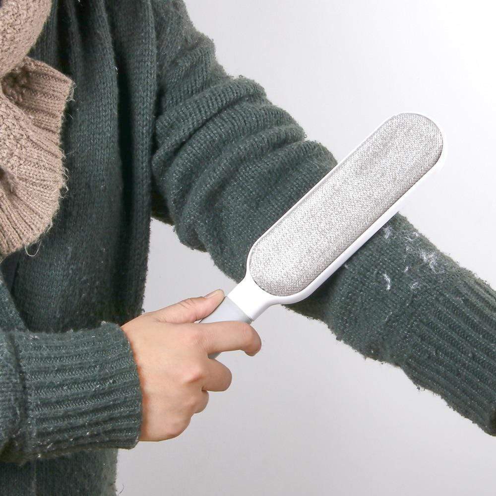 Skanto | 3-in-1 Static Lint & Pet Hair Remover Brush