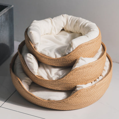 Handmade Comfortable Cat Bed - LuxeSnooze Bowlift