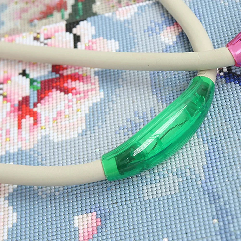 Skanto | Reading Light Flexible LED Neck Lamp
