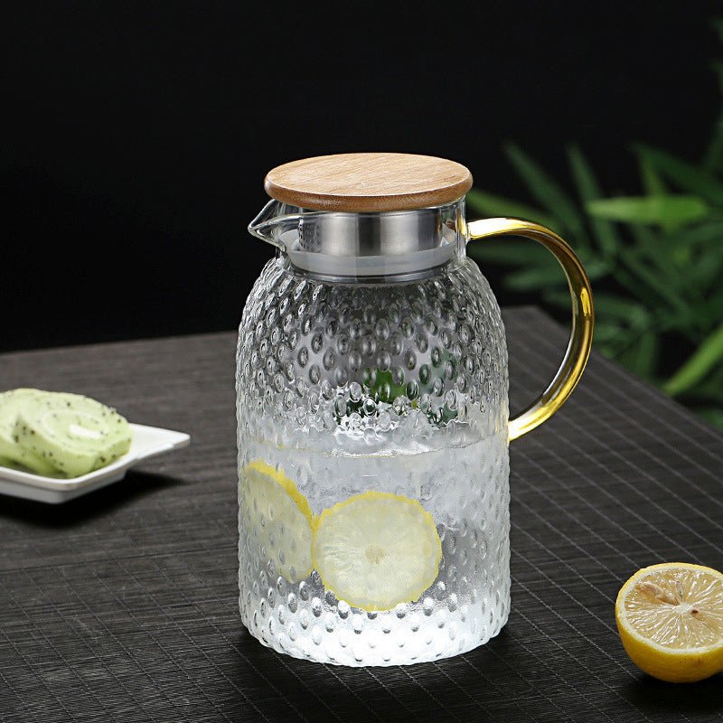 Heat-resistant ribbed glass jug