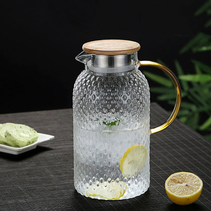 Heat-resistant ribbed glass jug