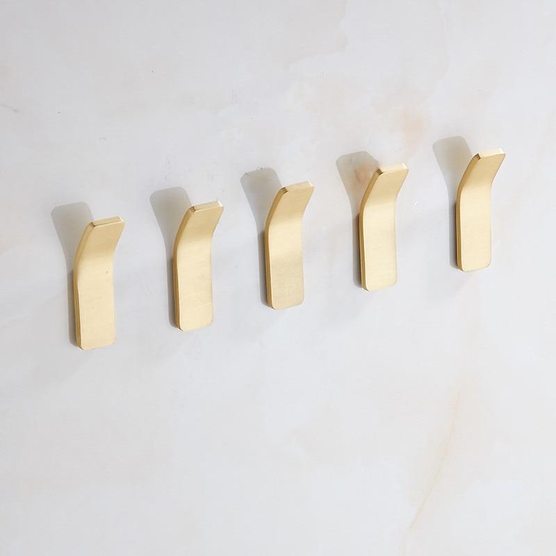 Skanto | Golden Wall Hooks – Luxurious Brass Coat Hooks for Hallway and Bedroom