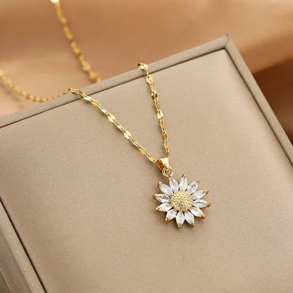 Skanto | Iconic Dainty Jewelry Collection