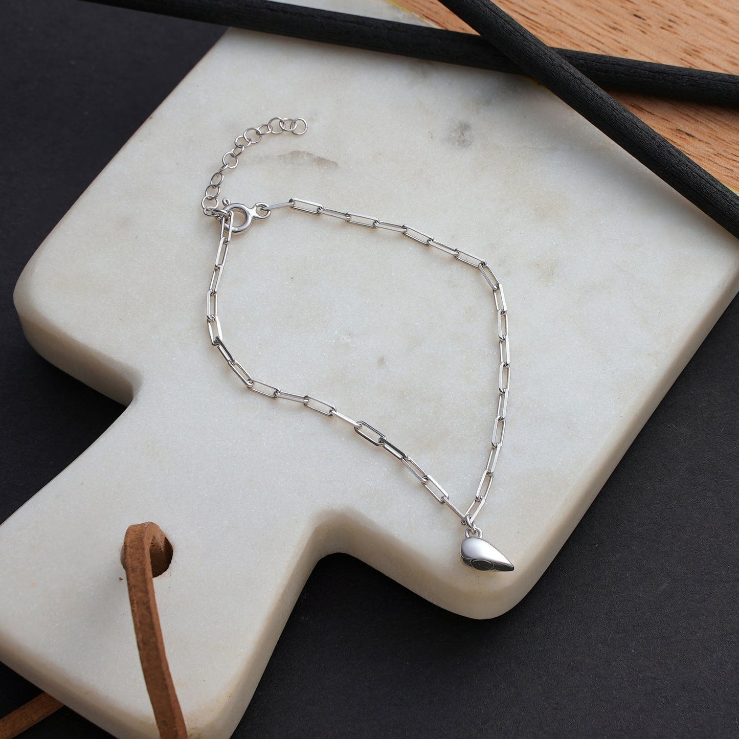 BowLift | Magnetic Heart Paperclip Chain Love Bracelet Set