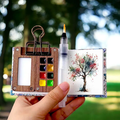 Skanto | Mobile Watercolor Paint Set with 24 Colors