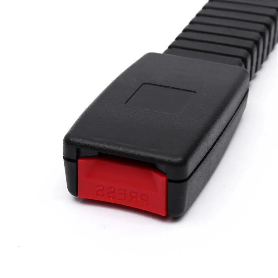 Adjustable seat belt extender for more safety and comfort in the car