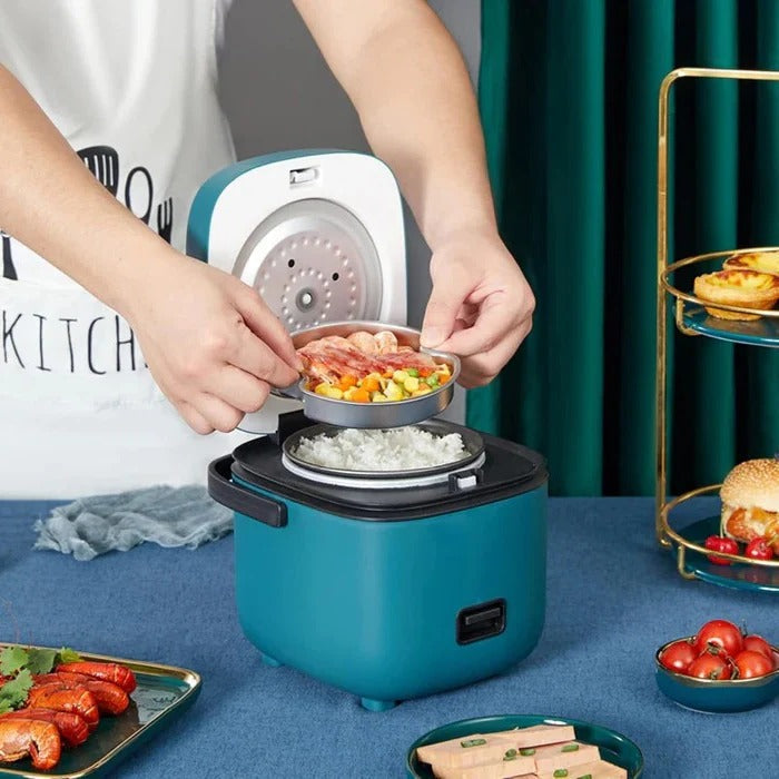 Skanto | Mini Rice Cooker, 1.2 Qt Capacity with Non-Stick Pot